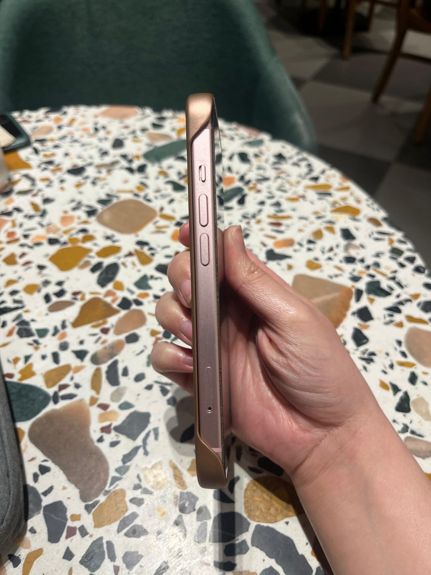BronzeGlow MagSafe Case
